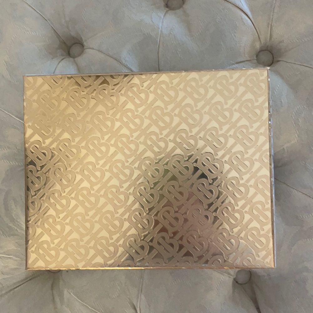 Burberry empty box - Picture 3 of 5